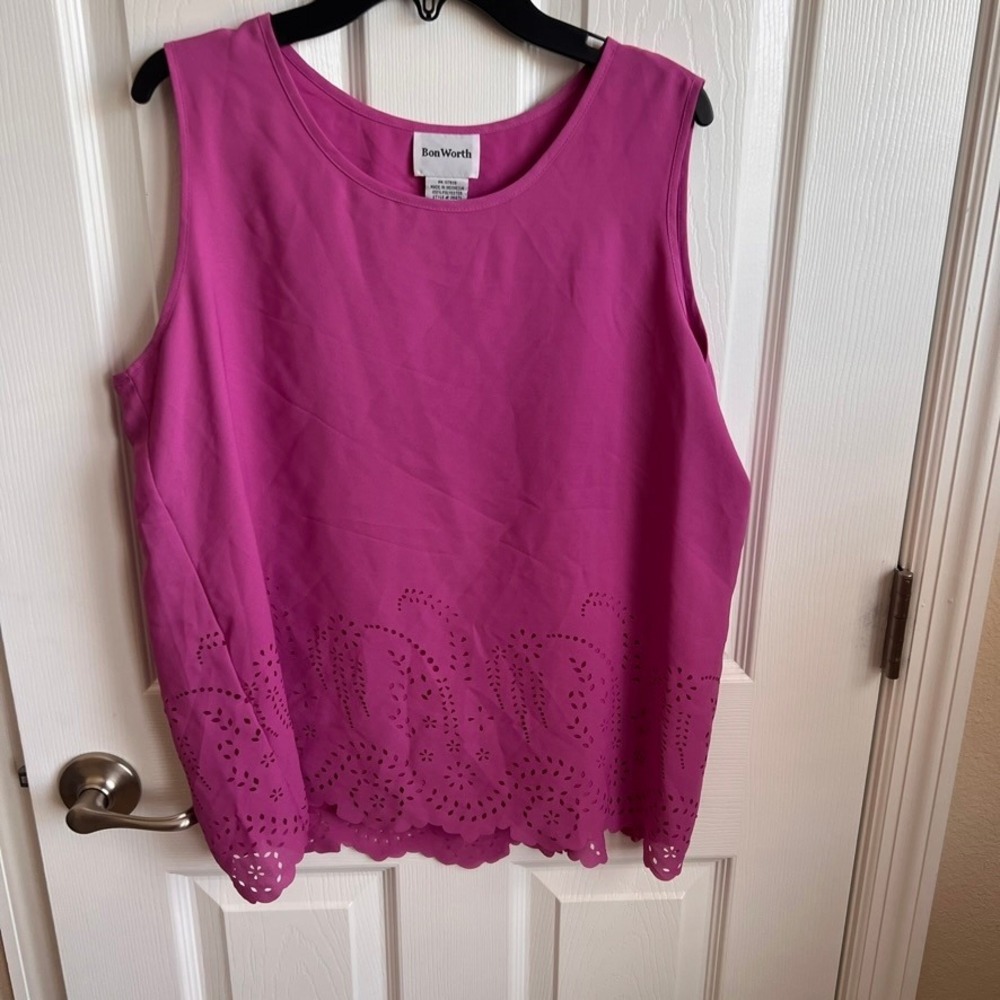 Bon Worth Tank‎ Top Sleeveless Laser Cutout Casual Top Pink Blouse Small Petite - Picture 2 of 7
